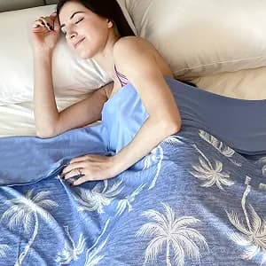 OMERAI Cooling Blanket Throw Size (50"X70"), Cold Blanket for Hot Sleepers