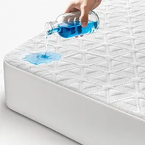 Waterproof Mattress Protector King Size, Soft Breathable Mattress Pad with Deep Pocket 8"-21", Noiseless 3D Air Fabric Cooling Mattress Cover for Bed, Machine Washable, White