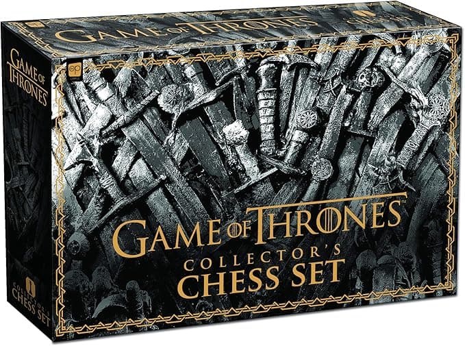 USAOPOLY Game of Thrones Collector's Chess Set | 32 Custom Sculpt HBO Game of Thrones TV Characters Chess Pieces | 2 Players | Ages 18+
