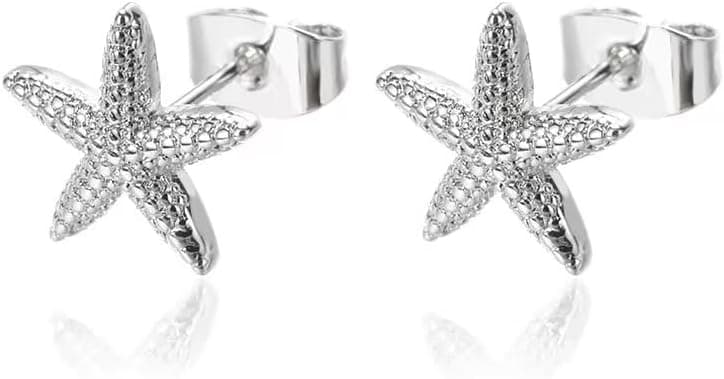 Trendy starfish earrings, street photo, trendy earrings