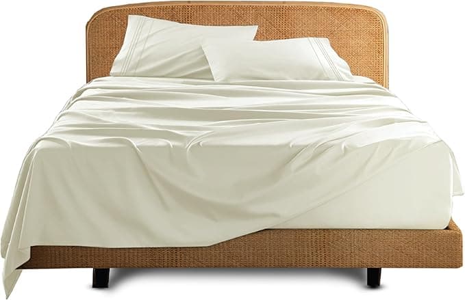 Bedding Soft Easy Care Luxury Hotel Bed Sheets - Microfiber Twin Size 4 Pieces Bed Sheets Set White - 1 Deep Pocket Fitted Sheet, 1 Flat Sheet, 2 Pillowcases - Brushed Comfy Breathable